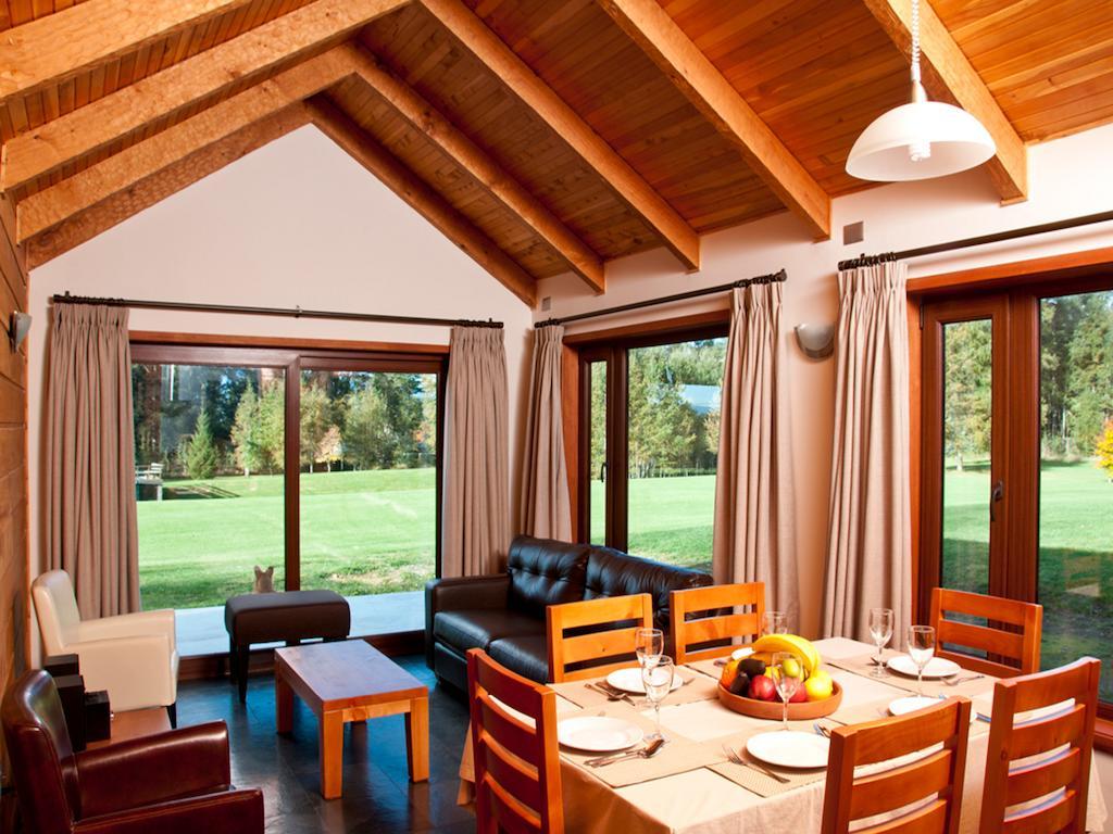 Cabanas Patagonia Lefun Pucon Phòng bức ảnh